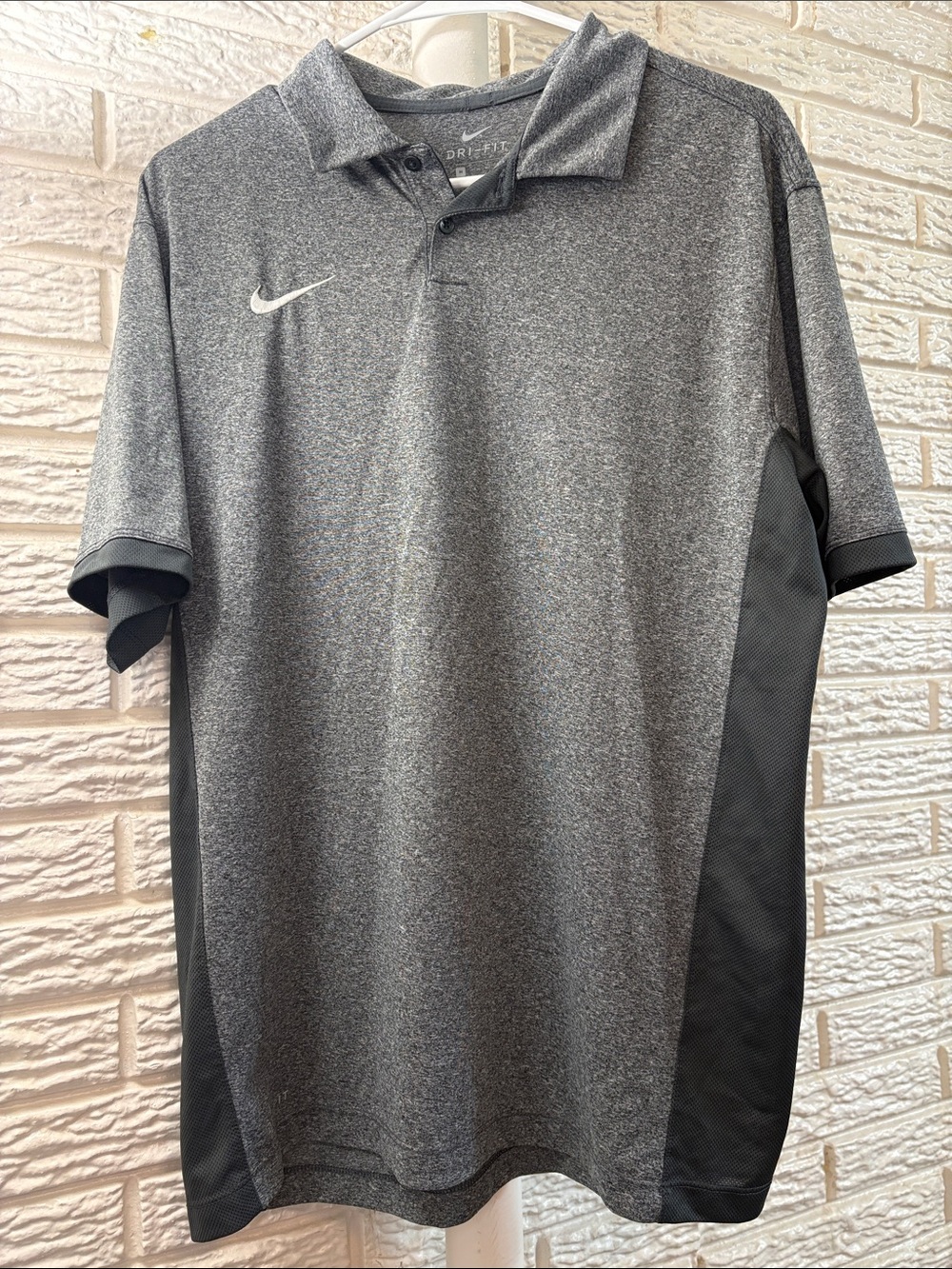 Nike Men’s Heather Gray & Dark Gray Dri-FIT Polo Size M